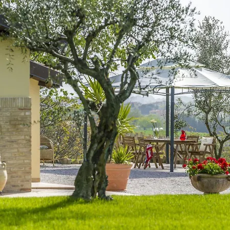 Belvilla By Oyo La Cantinaia Cova Holiday home San Costanzo